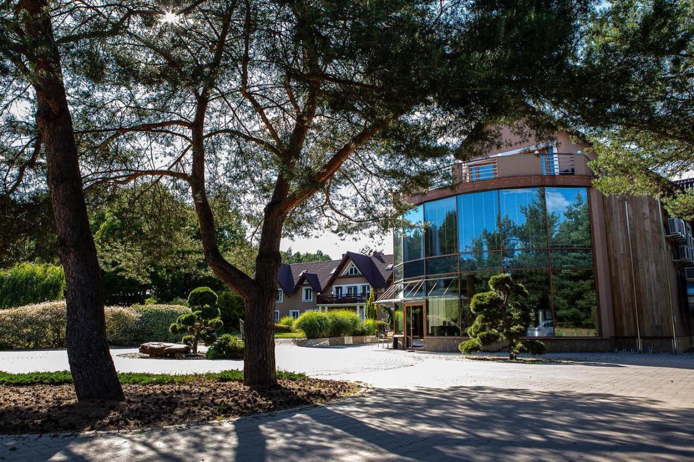 Hotel Pory Roku Czysteblota Bagian luar foto