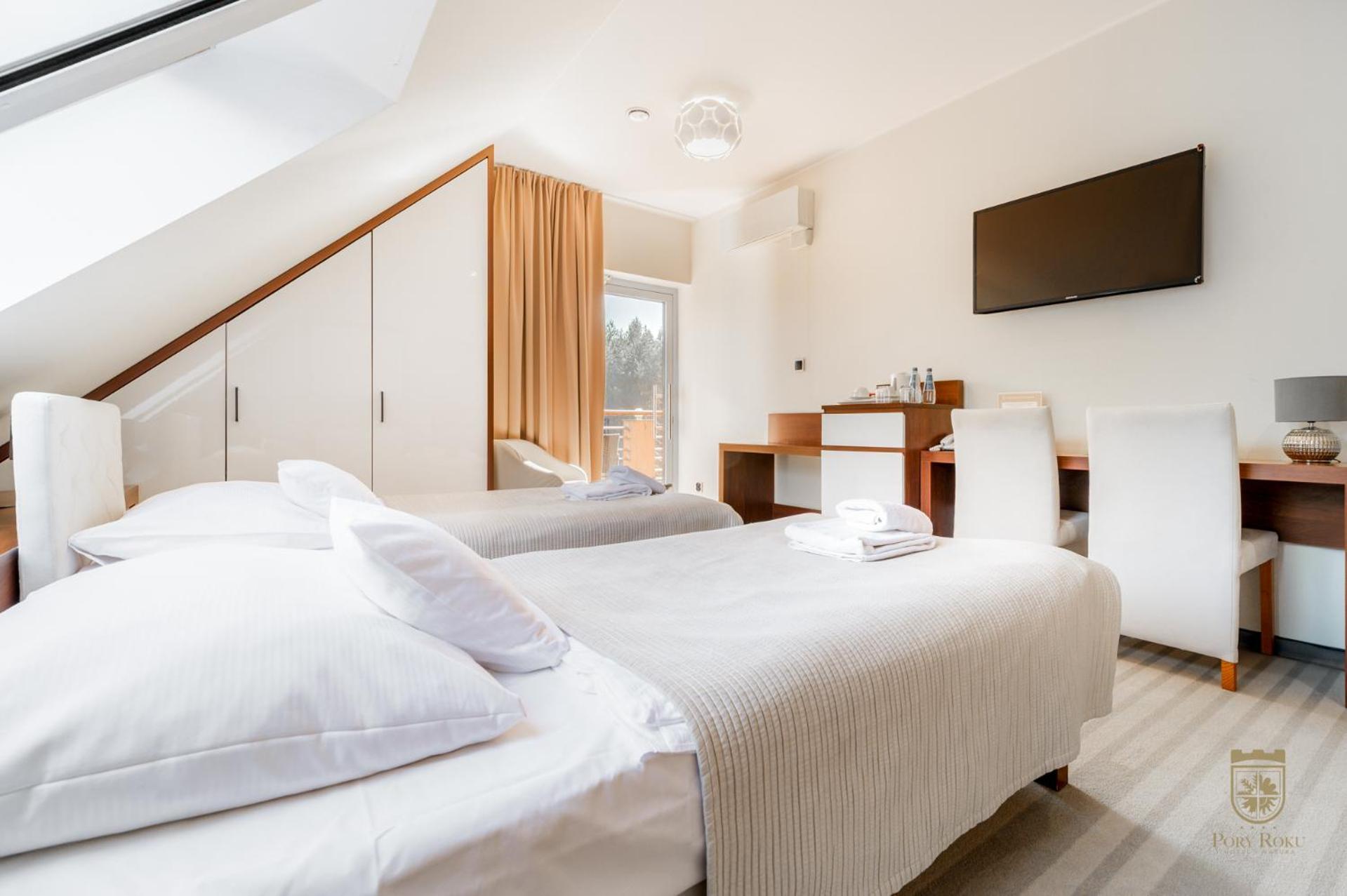 Hotel Pory Roku Czysteblota Bagian luar foto