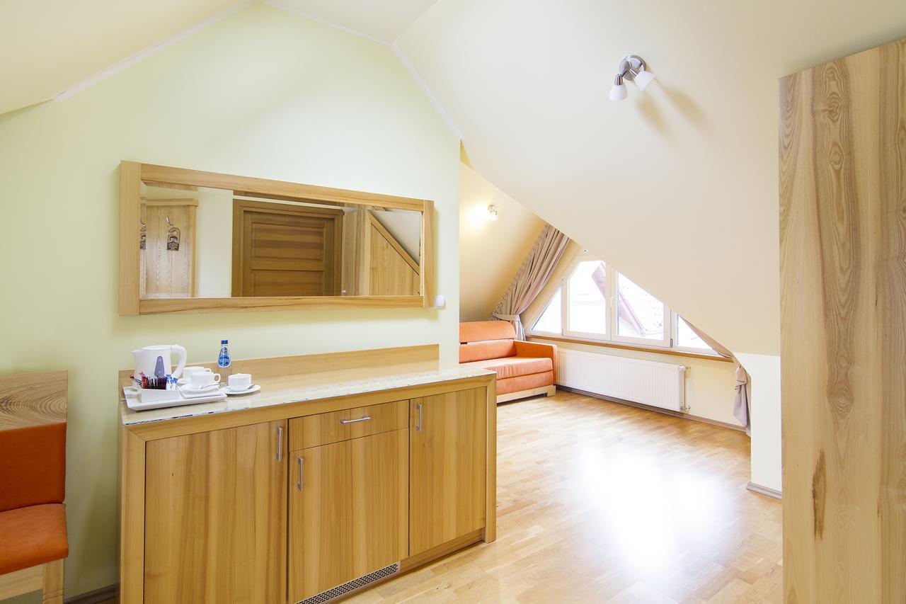 Hotel Pory Roku Czysteblota Bagian luar foto
